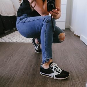 Brooks Heritage Vanguard Black & White Sneaker